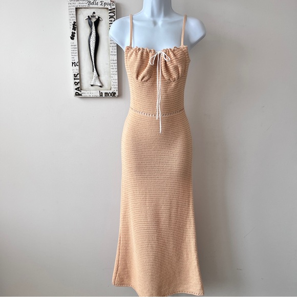 Zara Dresses & Skirts - ZARA Coquette Feminine Crochet Knit Bustier Baddie Peach Midi Dress Size M